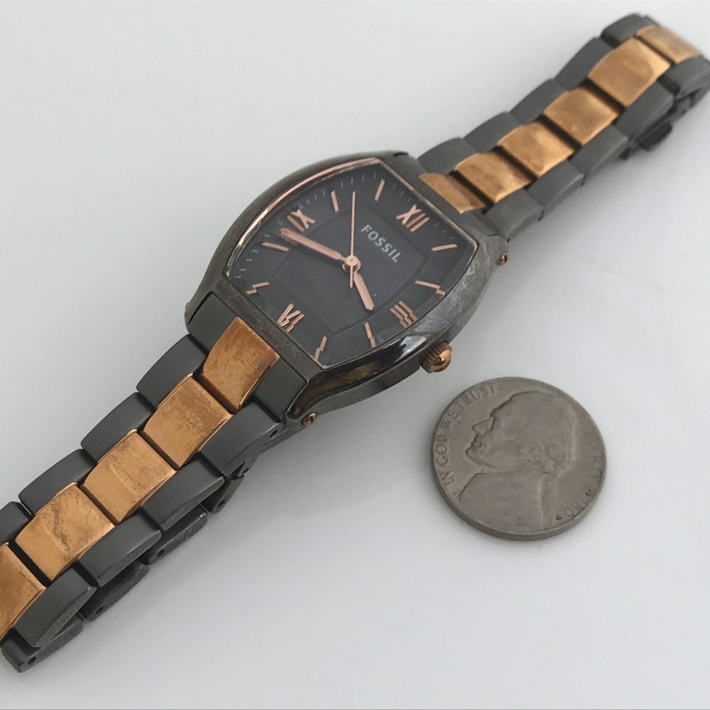 Fossil Women Watch Black and Gold Tone Analog - Picture 3 of 8